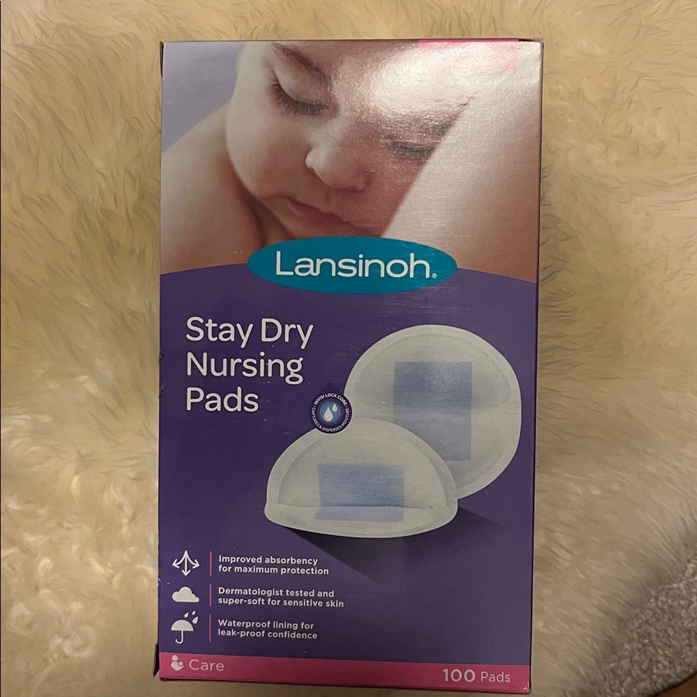 Lansinoh Stay Dry Nursing Pads, 100 pack
